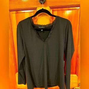 Eloquii lace trim v-neck top
